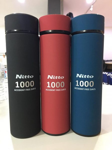 Stainless Steel Vacuum Flask / Water Bottle (500ml)