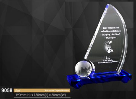 Crystal Plaque -Globe 9058
