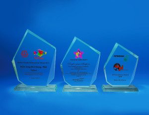 Crystal Plaque D4046 A/B/C