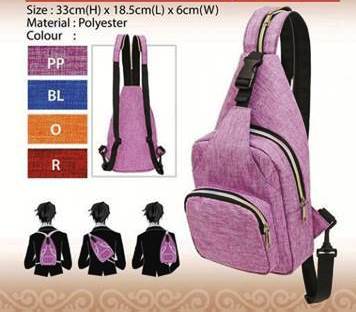 Polyester Triangular Knapsack 1
