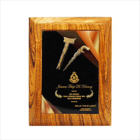 Exclusive Culture Souvenir Plaque (Keris)