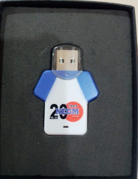 T-Shirt USB