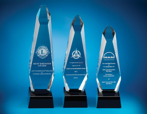 Crystal Trophy CTD3012