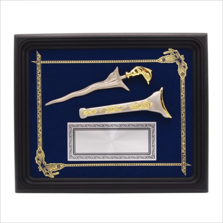 Keris in Small Gram With Gold Line