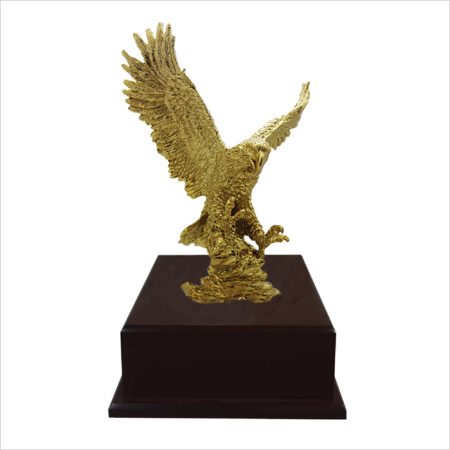 Gold Eagle Trophy 20