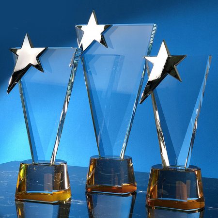 Crystal Trophy Momento - 6139