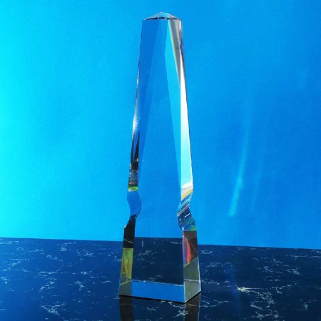 Crystal Trophy Momento - 9374