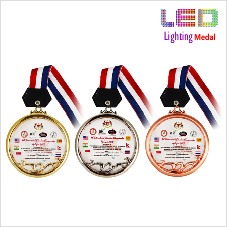 Crystal Hanging Medal 8138