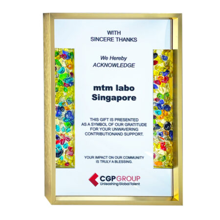 Exclusive Gem Frame - 280mm(H) x 195mm(L) x 35mm(W)